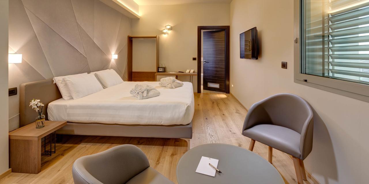 Hotel The Cube Fidenza Eksteriør bilde